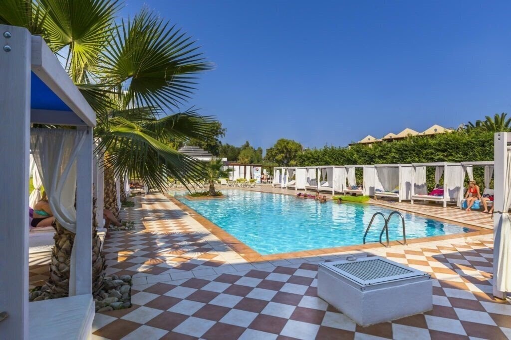 Фотография Adele Residence 4*